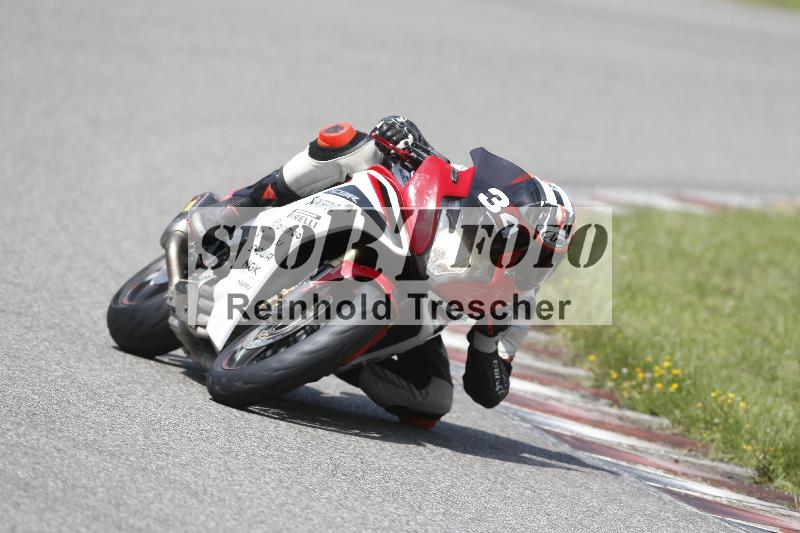 /27 12.06.2025 Ducati Schweiz Trackday Warmup  ADR/blau-bleu/34
